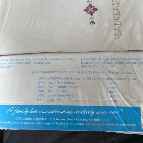NEW ❤️Janlynn Religious Cross Stamped Cross Stitch Standard Size Pillowcases - Picture 3 of 5
